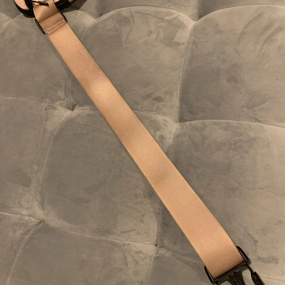 RARE 🦄 Original OG Lululemon Everywhere Belt Bag Peach Gold TB2 - Picture 12 of 13